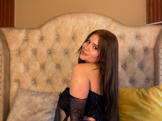JulietteWeir's Latina live cam models Profile Image